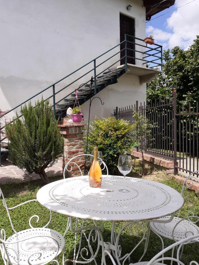 Apartmán Cascina Volpona Case Bruciate Exteriér fotografie