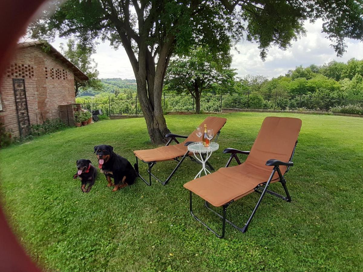 Apartmán Cascina Volpona Case Bruciate Exteriér fotografie