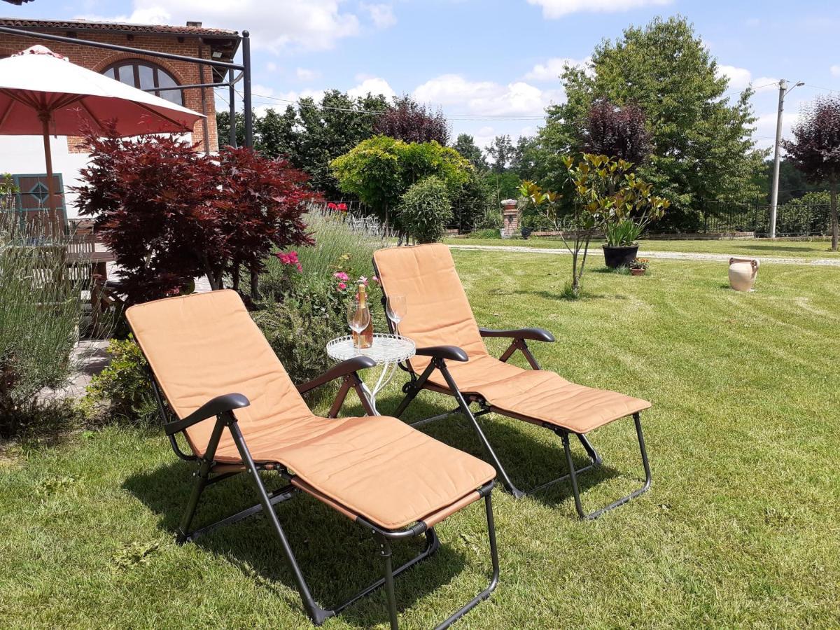Apartmán Cascina Volpona Case Bruciate Exteriér fotografie